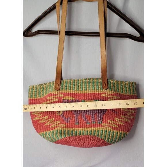 Elephant woven basket‎ purse - Picture 7 of 8